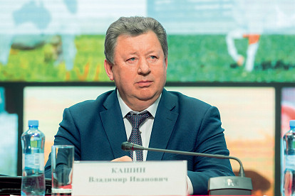 Владимир Кашин: «Наша задача — сделать деревню привлекательной, чтобы туда поехал и врач, и учитель, и инженер»