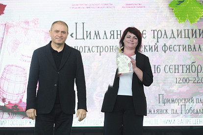 Константин Рачаловский: «Донские хлеборобы собрали большой победный урожай»